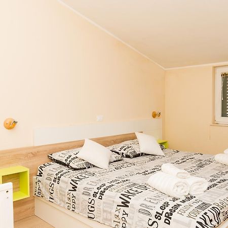 Apartments Sky シベニク エクステリア 写真