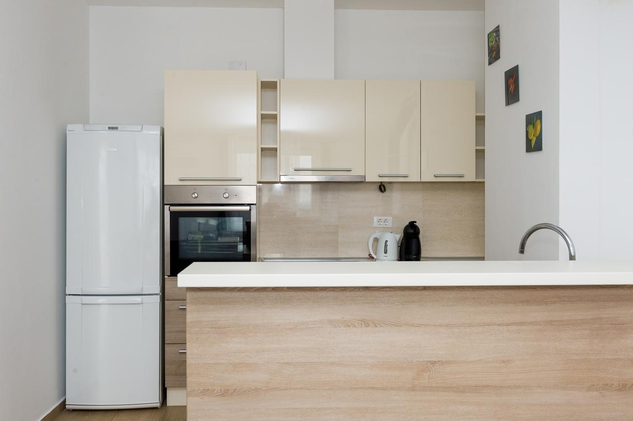 Apartments Sky シベニク エクステリア 写真
