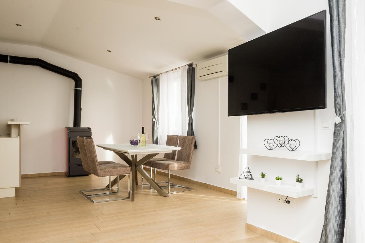 Apartments Sky シベニク エクステリア 写真