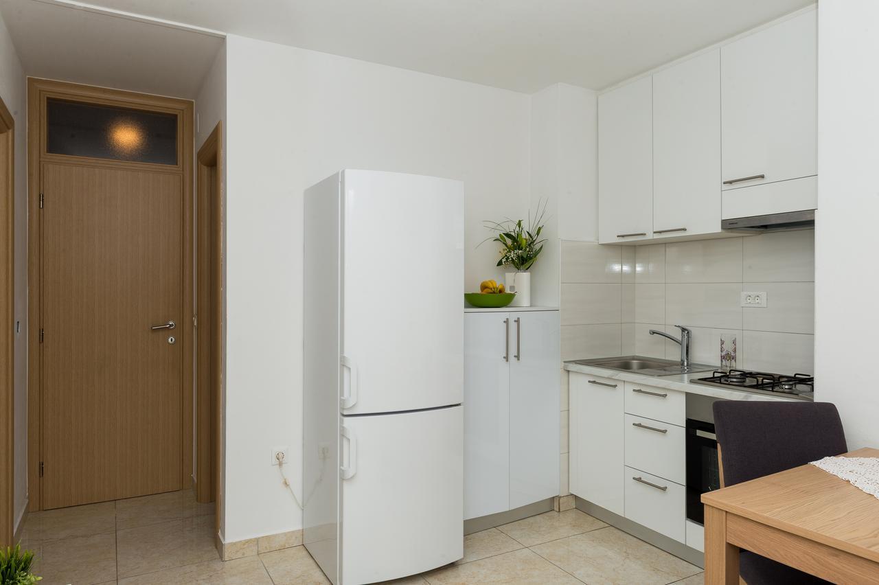 Apartments Sky シベニク エクステリア 写真