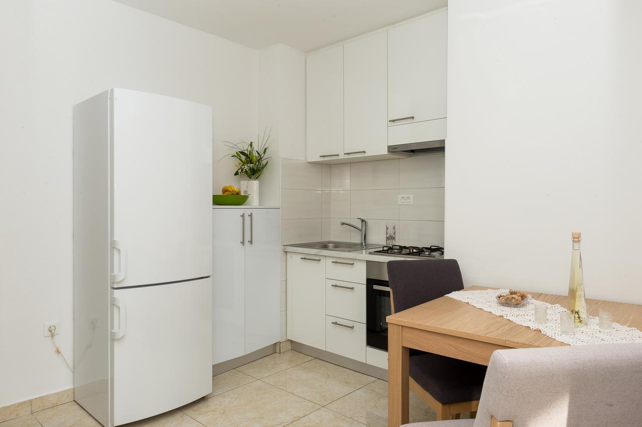 Apartments Sky シベニク エクステリア 写真